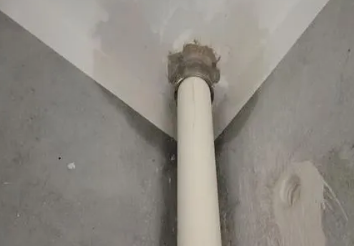 桑日卫生间测漏水之渗水防护